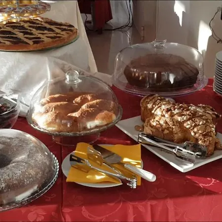 Settibi 20m Dalla ג'וליאנובה