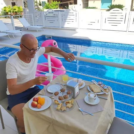 Settibi 20m Dalla Hotel Giulianova