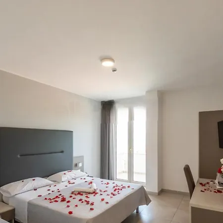 Ξενοδοχείο Settibi 20m Dalla Giulianova