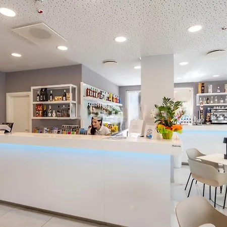 Settibi 20m Dalla Hotel 3*