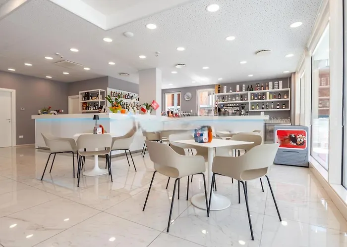 Settibi 20m Dalla Hotell